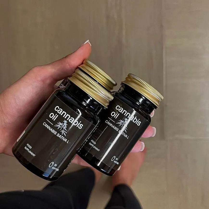 Cannabis Oil — fotografía del envase
