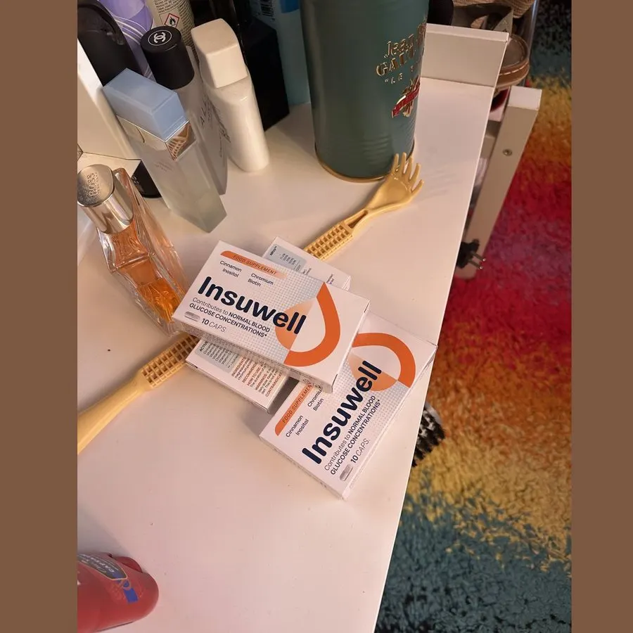 Insuwell — fotografie obalu