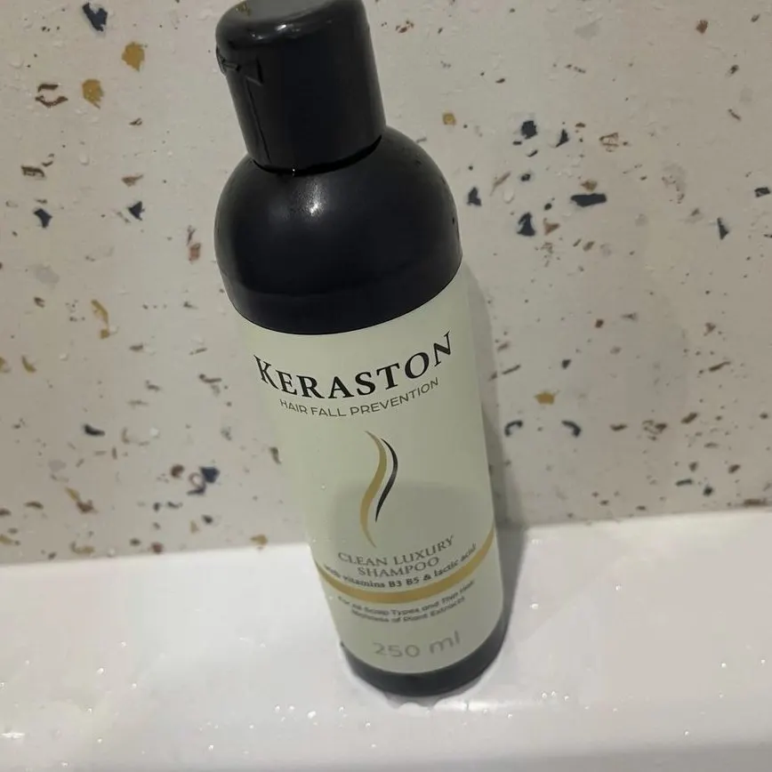 Keraston — valokuva pakkauksesta